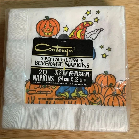 Vintage NEW Disney Halloween Wizard Mickey Mouse Party Beverage 20 Napkins 3 ply - Picture 2 of 4